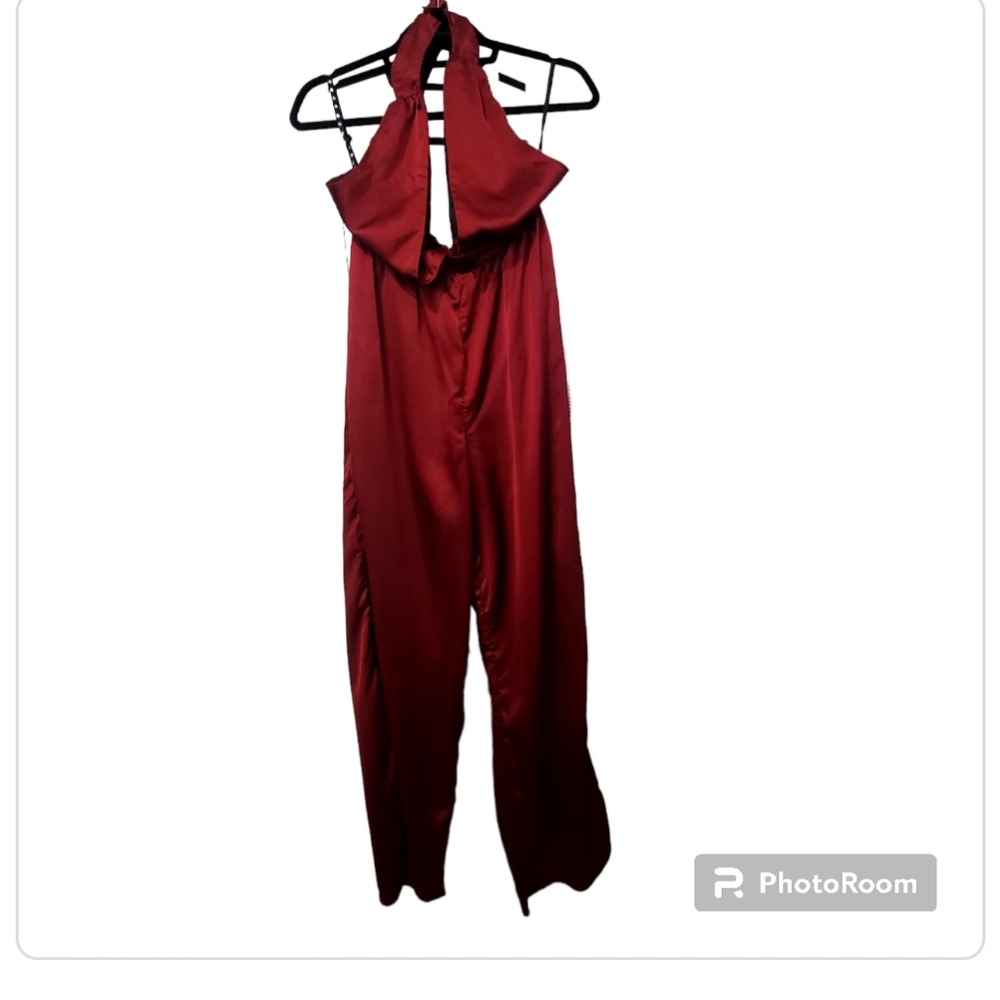 Misguided Red/Burgundy Halter Neck Wideleg Jumpsuit size 6 - Picture 5 of 16